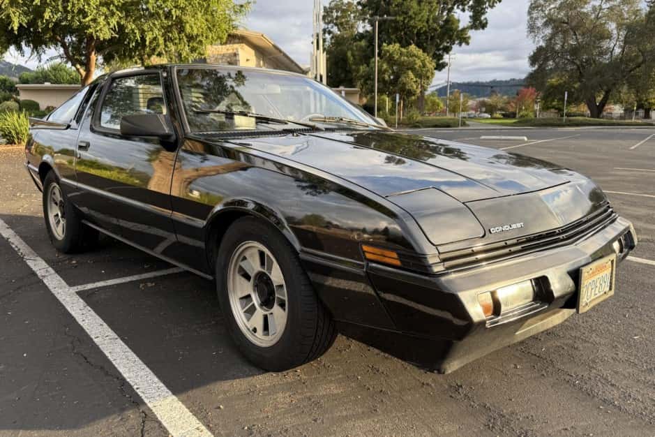 1986 Chrysler Conquest & Mitsubishi Starion sold for $3,250