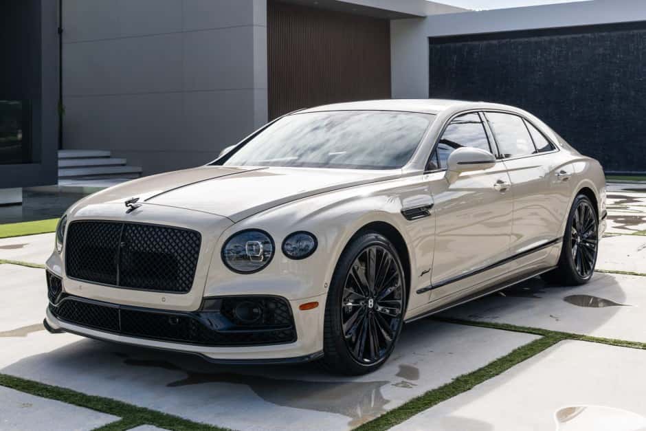 2024 Bentley Continental Flying Spur sold for $255,000