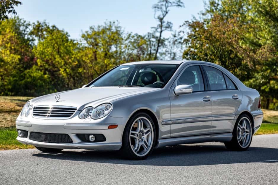 2006 Mercedes-Benz W203 C55 & C32 AMG sold for $16,614