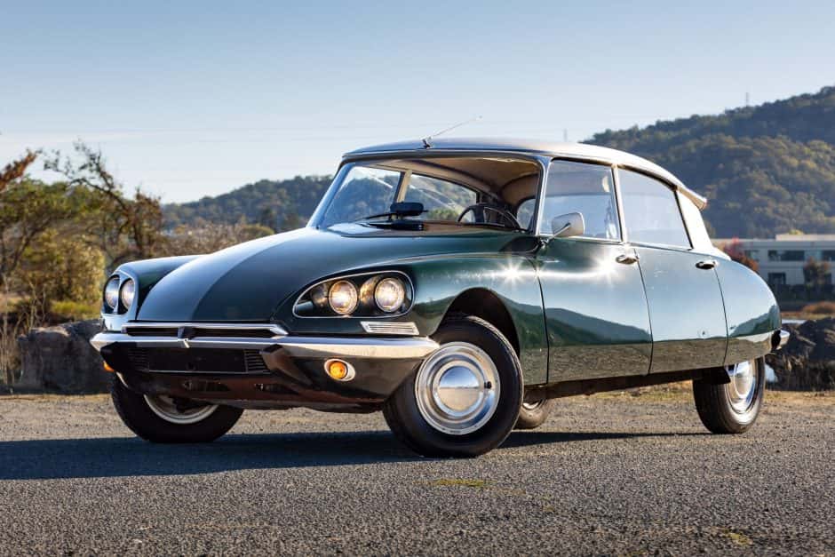 1969 Citroen DS sold for $18,250