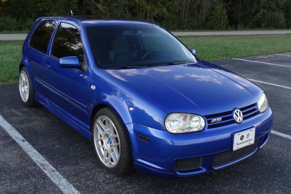 2004 Volkswagen R32 sold for $17,750