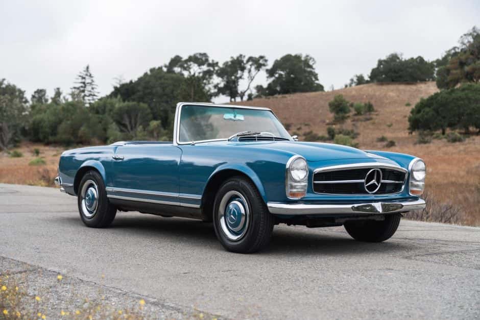 1966 Mercedes-Benz W113 SL sold for $84,000