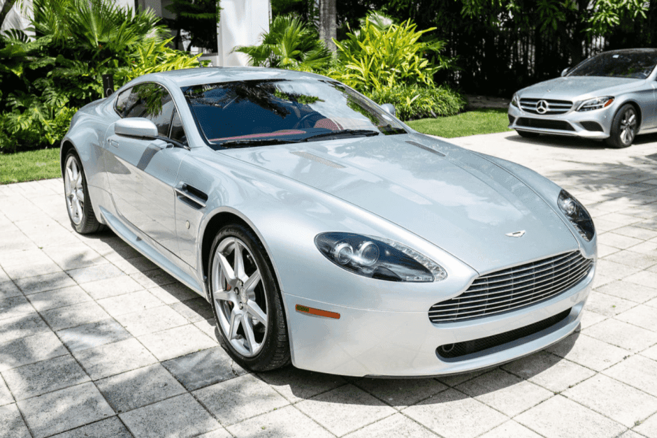 2007 Aston Martin V8 Vantage (2006+) sold for $39,000