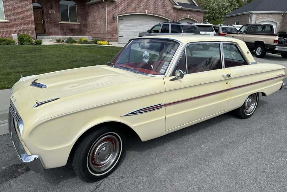 1963 Ford Falcon sold for $5,500