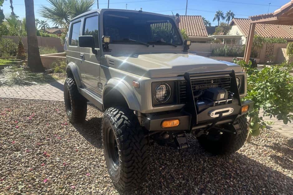 1987 Suzuki Samurai sold for $15,500