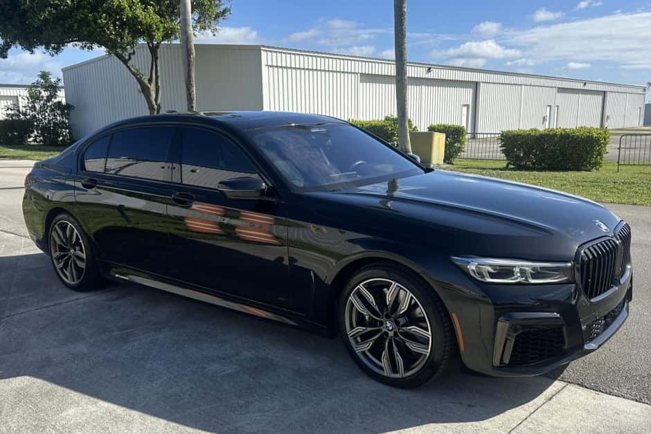 2022 BMW G11/G12 7-Series sold for $83,000