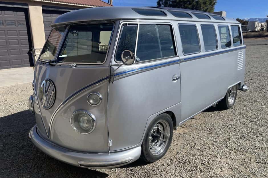 1969 Volkswagen Split-Window Bus sold for $35,000