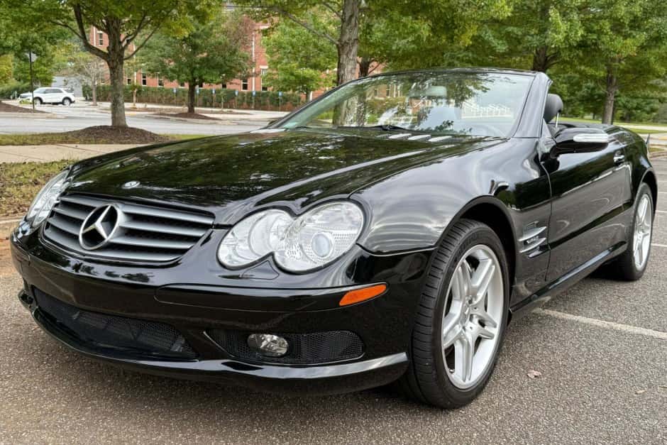 2006 Mercedes-Benz R230 SL sold for $23,000