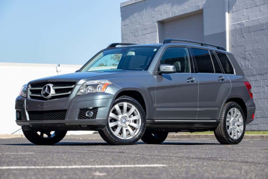 2012 Mercedes-Benz X204 GLK-Class sold for $13,250