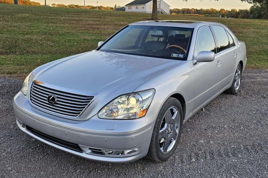 2006 Lexus LS Sedan sold for $28,000