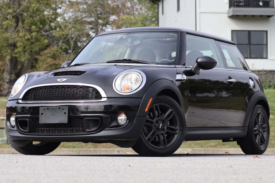 2011 Mini R56 Cooper, Cooper S, and John Cooper Works sold for $7,111