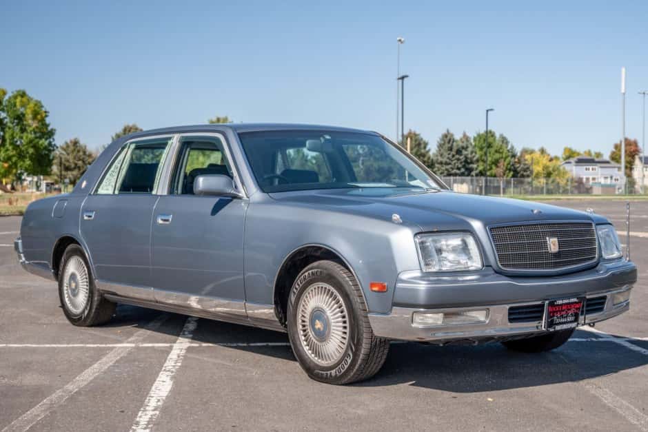 1997 Toyota Century sold for $8,500
