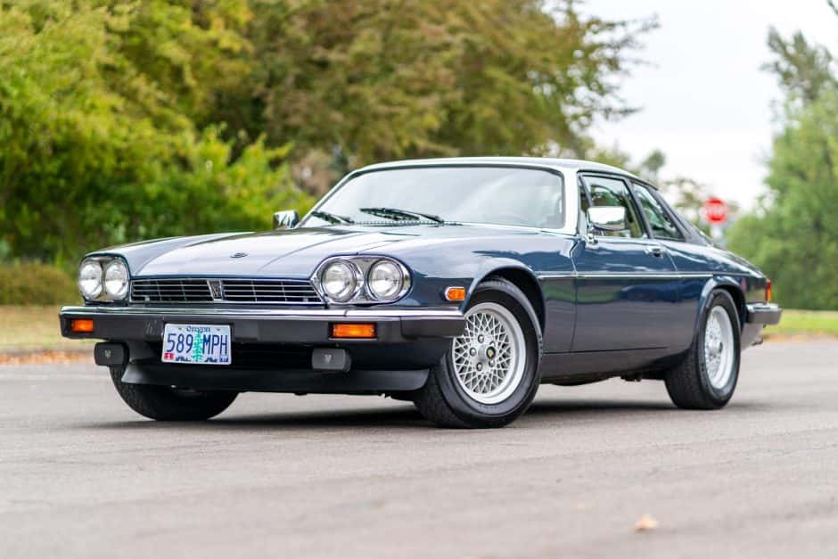 1989 Jaguar XJS sold for $26,000