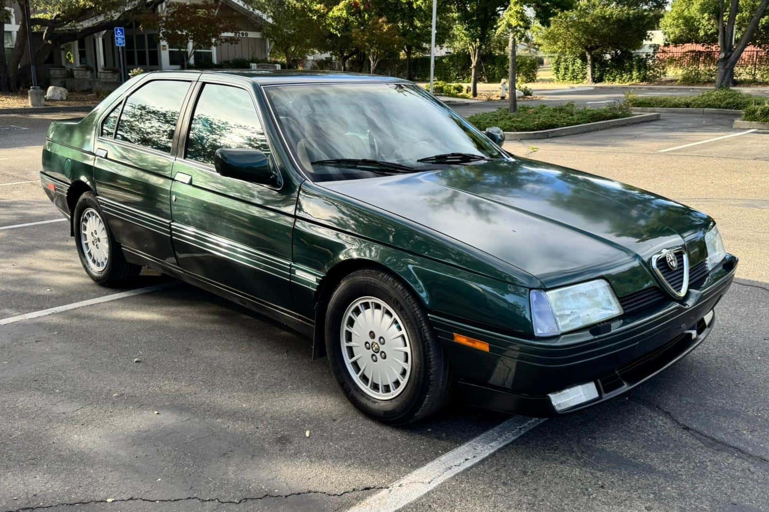 1991 Alfa Romeo 164 sold for $4,564