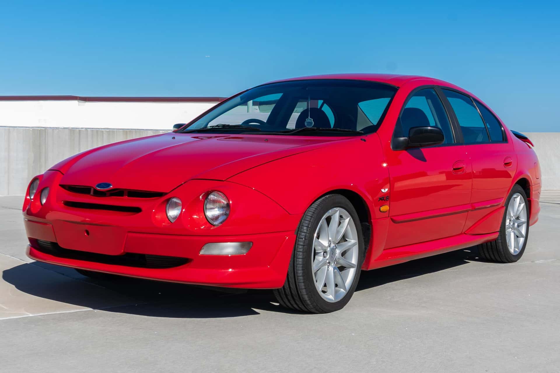 1998 Ford Falcon sold for $11,200
