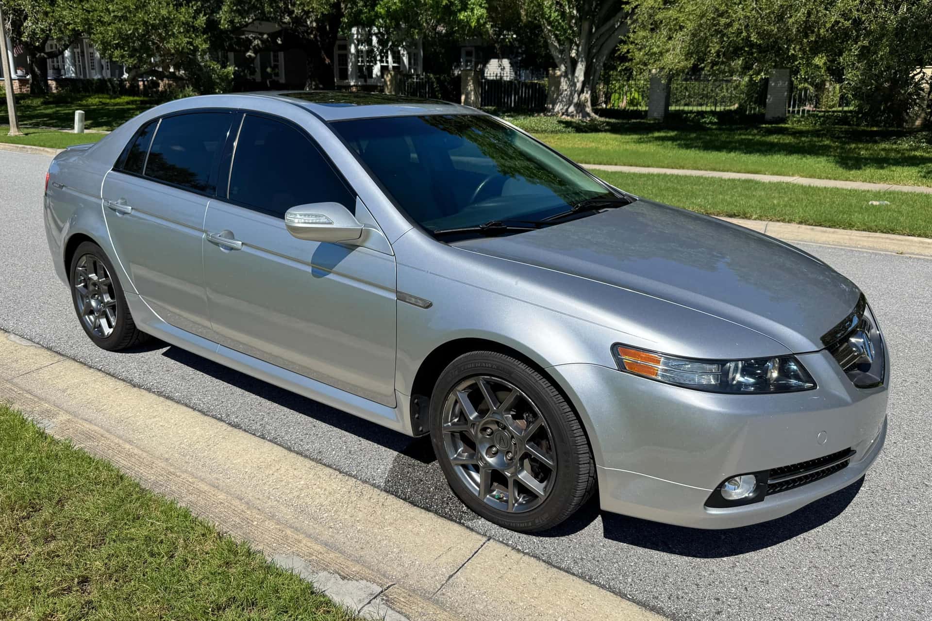2007 Acura TL sold for $8,700