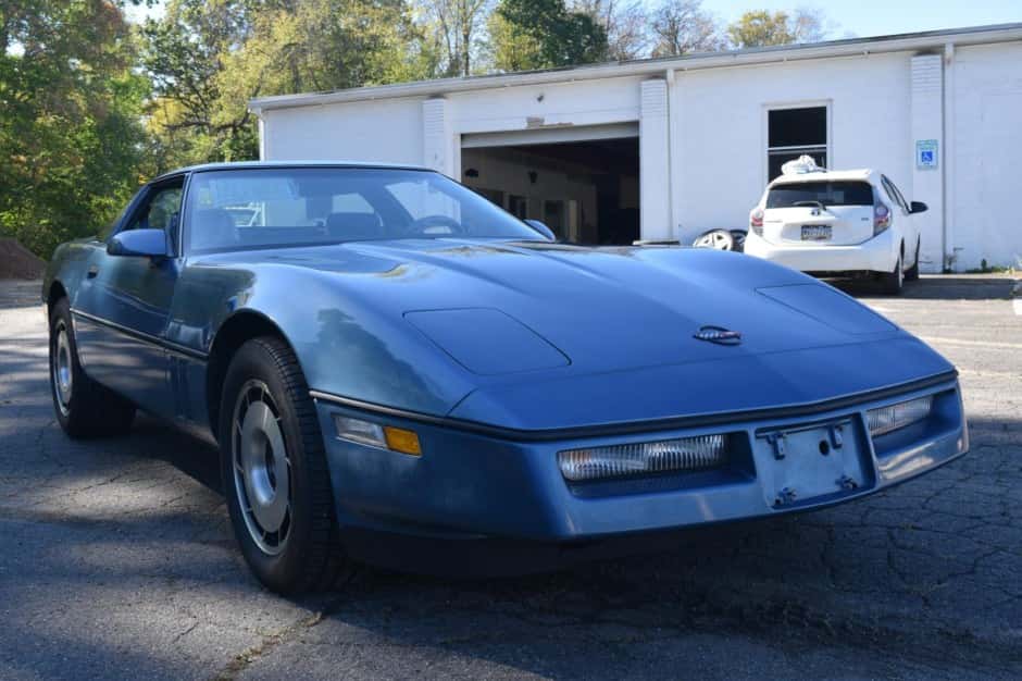 1984 Chevrolet Corvette C4 Coupe (1984-1991) sold for $27,500