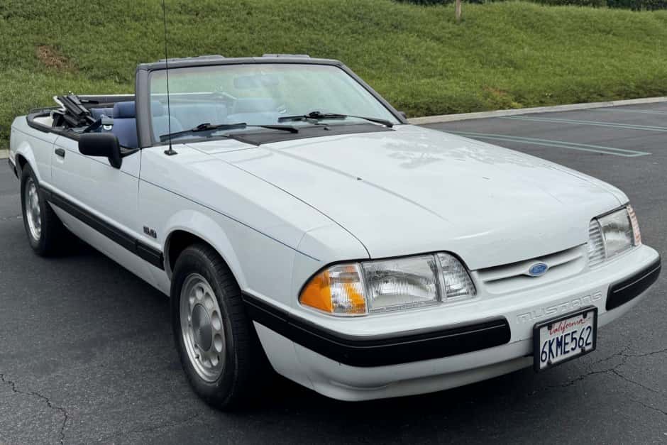 1988 Ford Fox-Body Mustang sold for $7,800