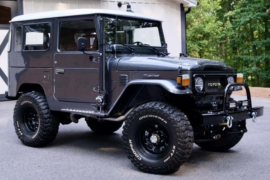 1982 Toyota Land Cruiser FJ40 sold for $69,000