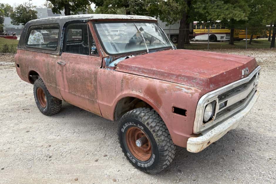 1969 Chevrolet K5 Blazer 1969-1972 sold for $12,750