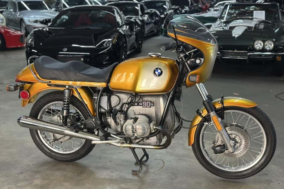1975 BMW R90S sold for $7,851