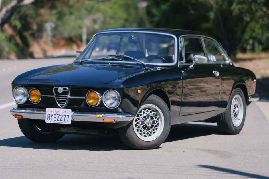 1969 Alfa Romeo 105/115 Series Coupe sold for $43,500
