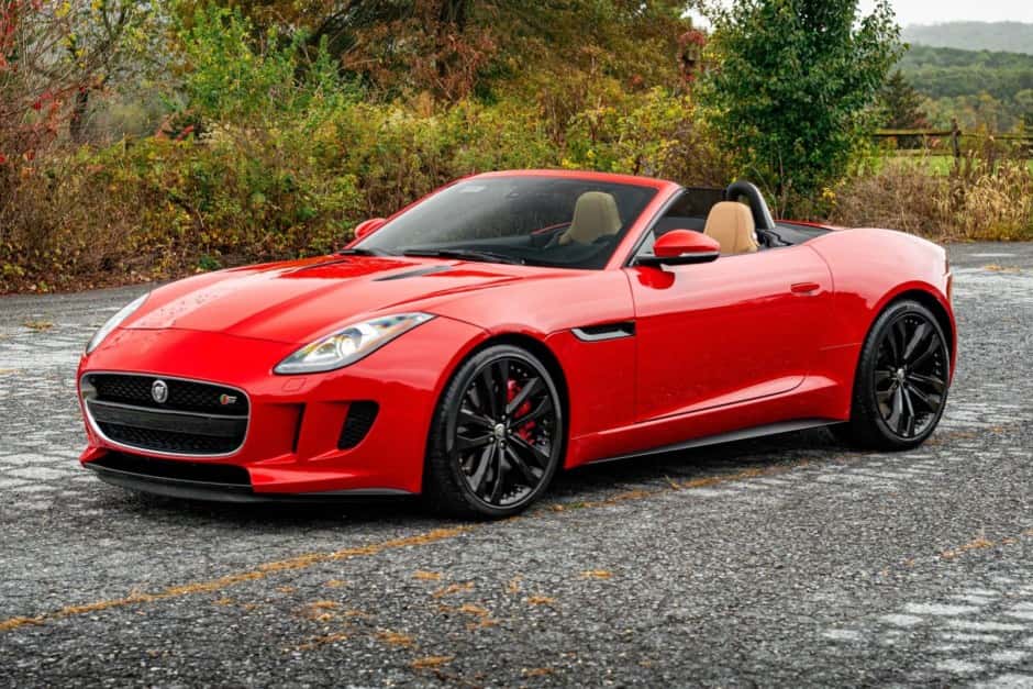 2014 Jaguar F-Type sold for $42,000