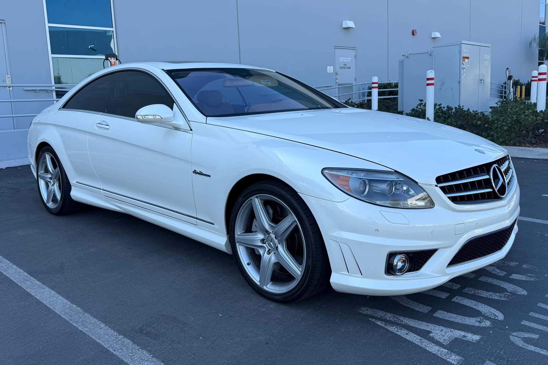 2009 Mercedes-Benz CL AMG sold for $25,000