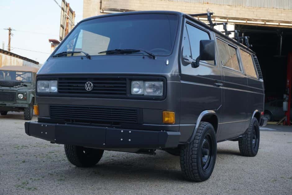 1986 Volkswagen Vanagon sold for $8,300