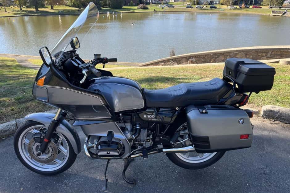 1995 BMW R100 sold for $3,700