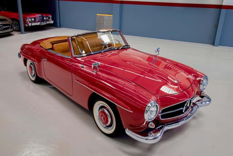 1960 Mercedes-Benz 190SL sold for $81,000
