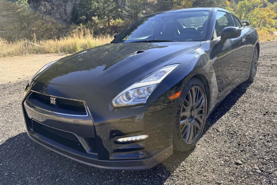 2016 Nissan GT-R R35 sold for $86,000