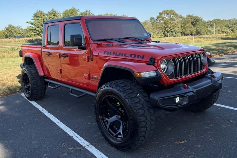 2022 Jeep JT Gladiator sold for $37,250