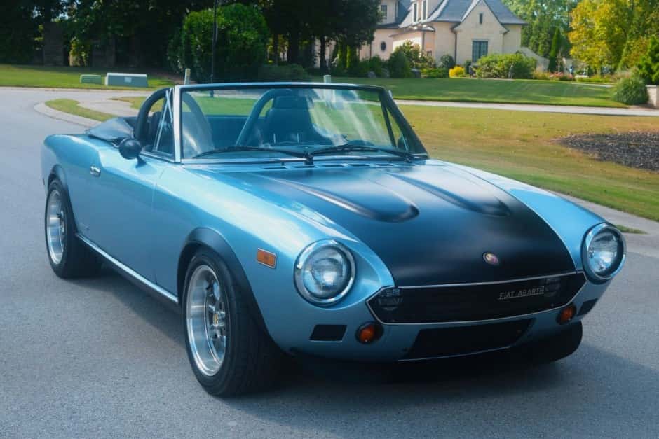 1983 Fiat 124 Spider (1966-1985) sold for $19,000