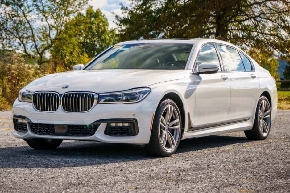 2016 BMW G11/G12 7-Series sold for $29,000