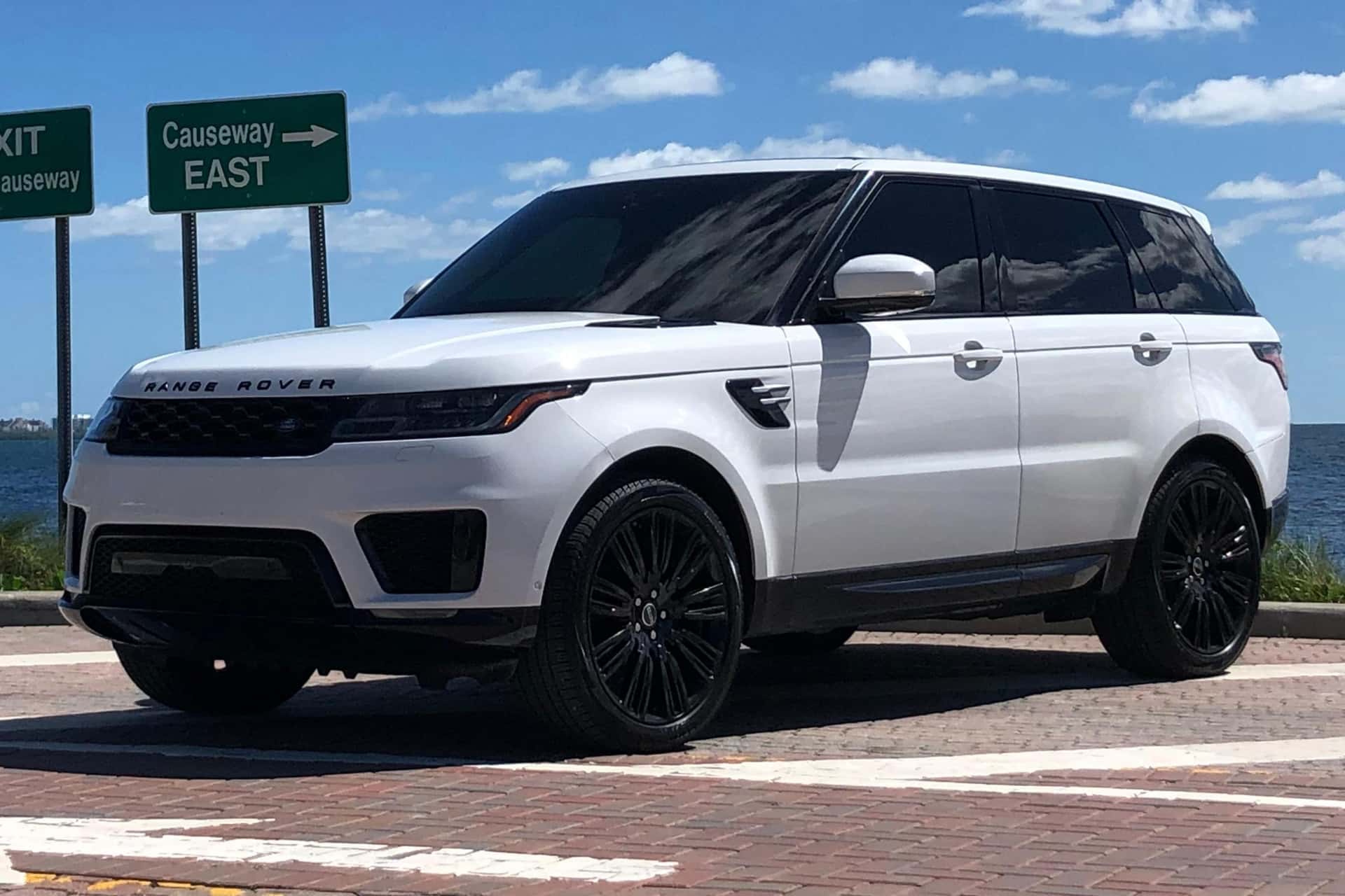 2018 Land Rover Range Rover Sport sold for $16,255