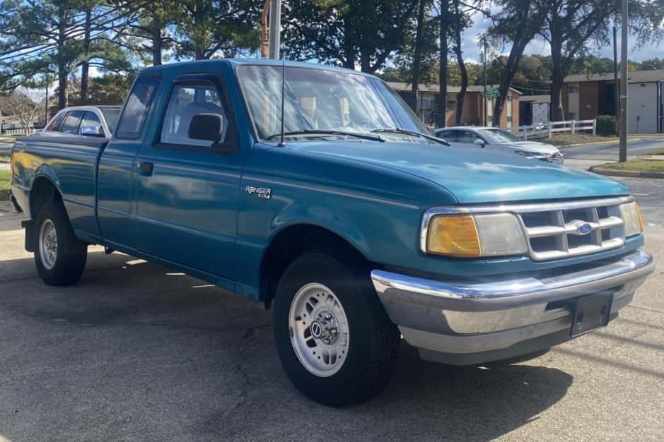 1993 Ford Ranger 1993-1997 sold for $6,500
