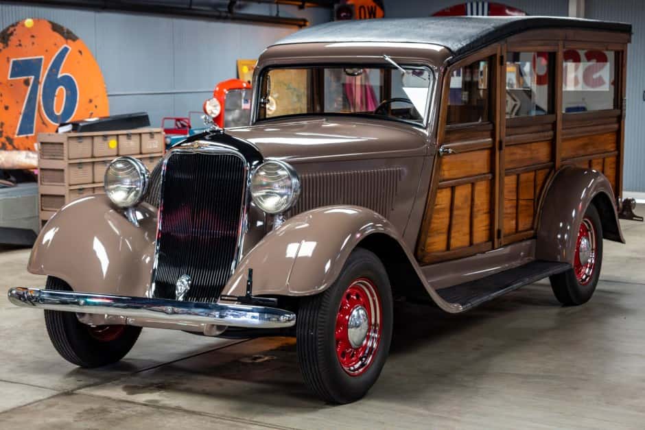 1934 Dodge HC/KC Pickup (1933-1935) sold for $21,000