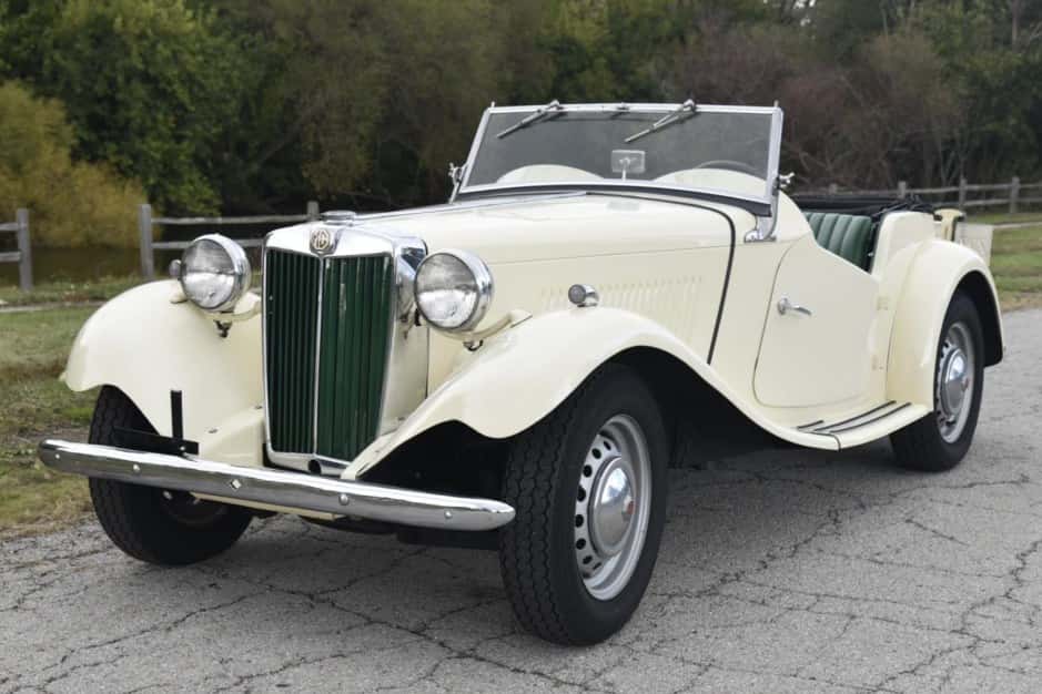1953 MG TD sold for $12,000