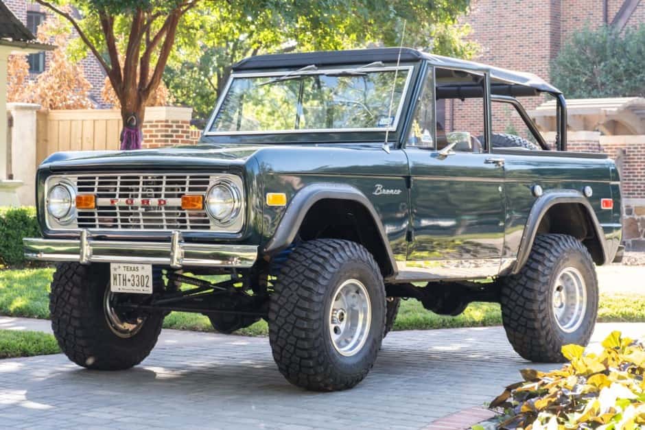 1973 Ford Bronco U13/U14/U15 1966-1977 sold for $52,000