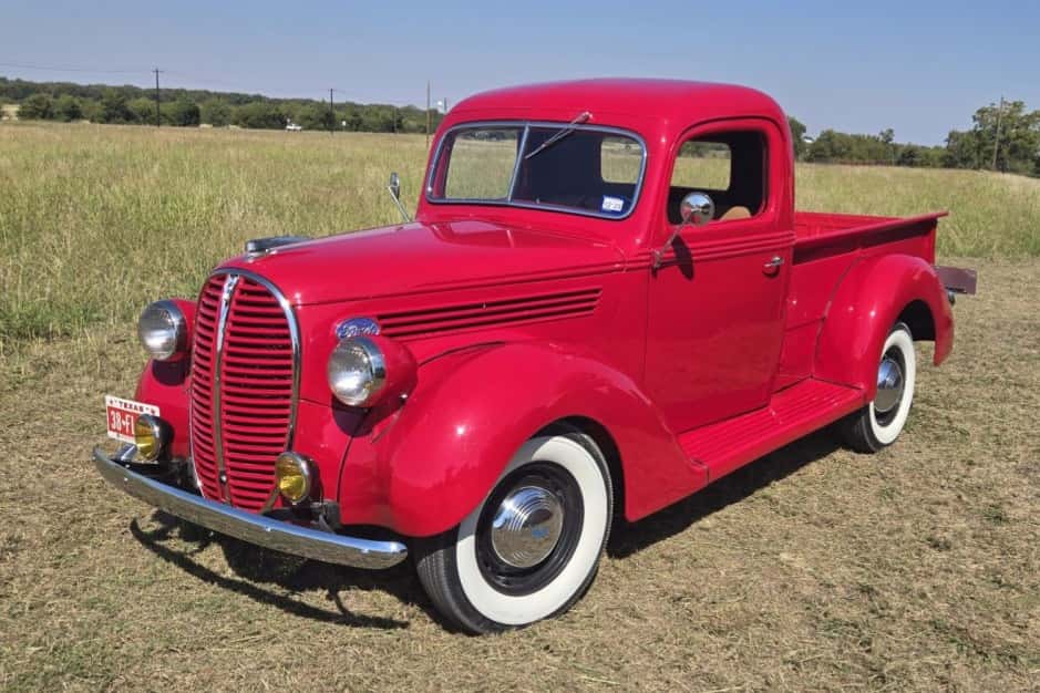 1938 Ford Pickup 1937-1939 sold for $19,250