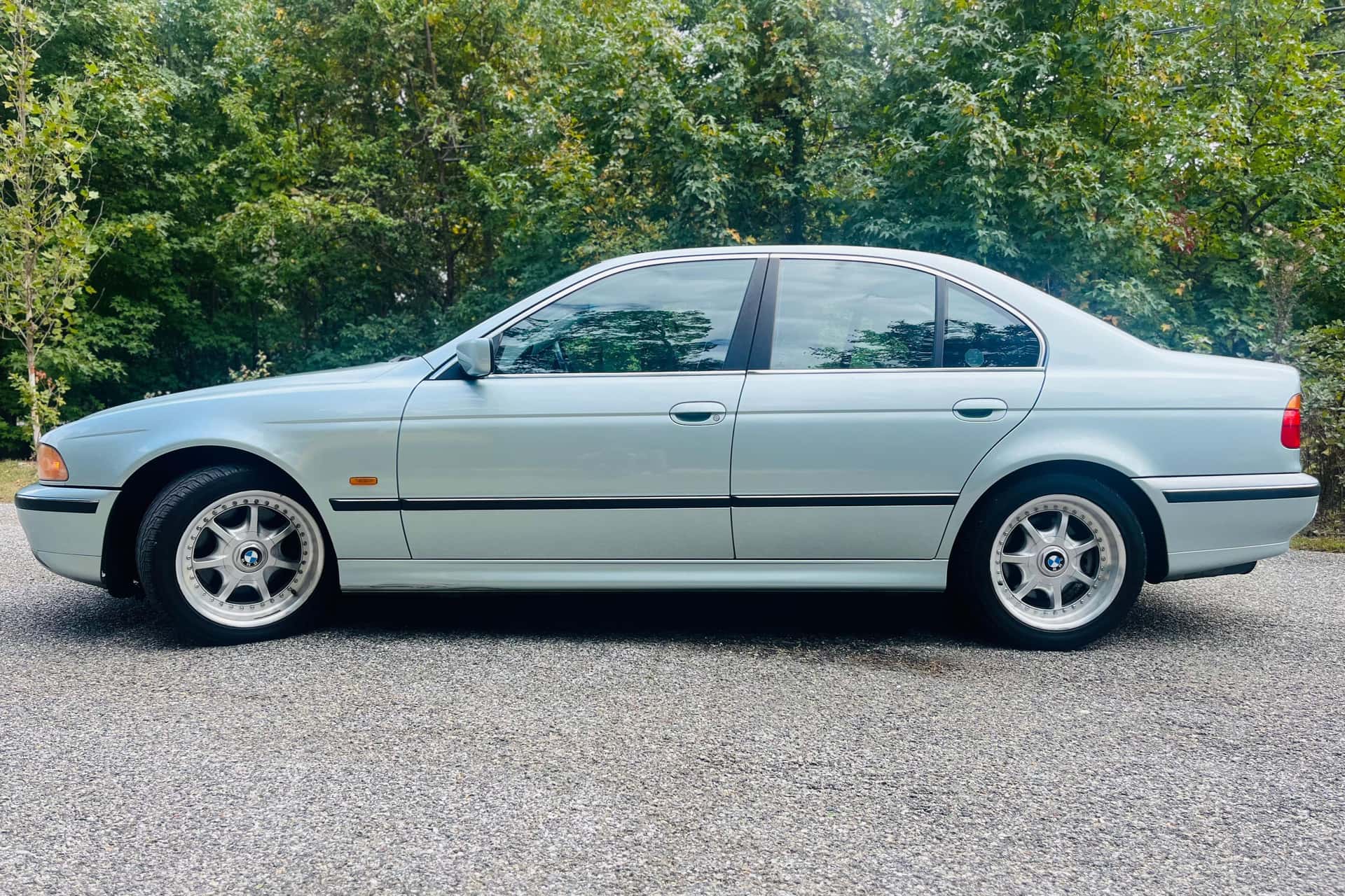 1997 BMW 5 Series sold for $7,000