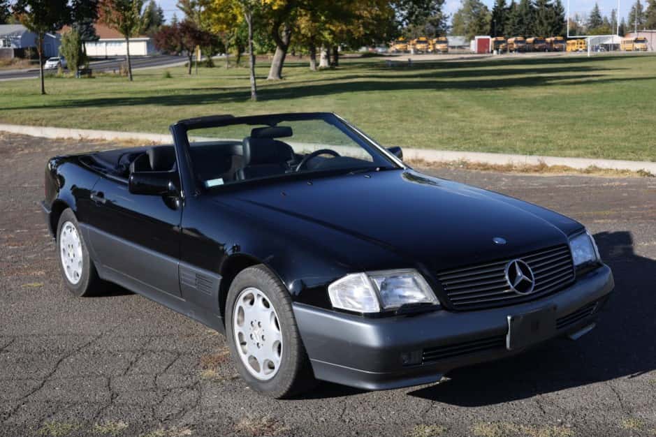 1995 Mercedes-Benz R129 SL sold for $8,850