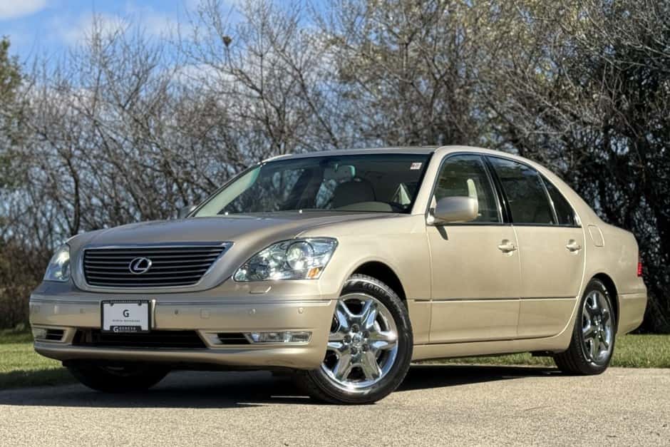 2004 Lexus LS Sedan sold for $30,000