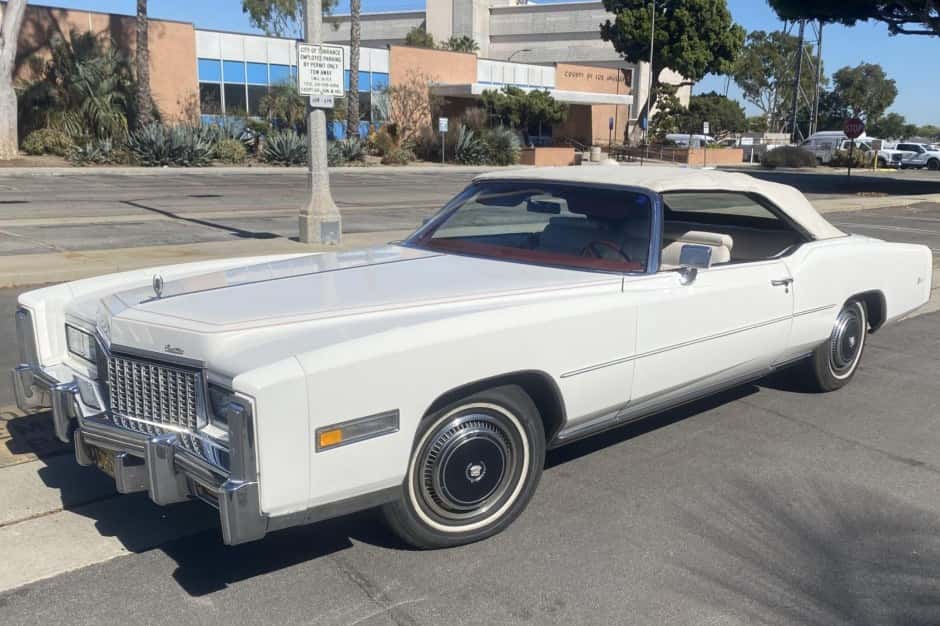 1976 Cadillac Eldorado (1971-1978) sold for $11,000