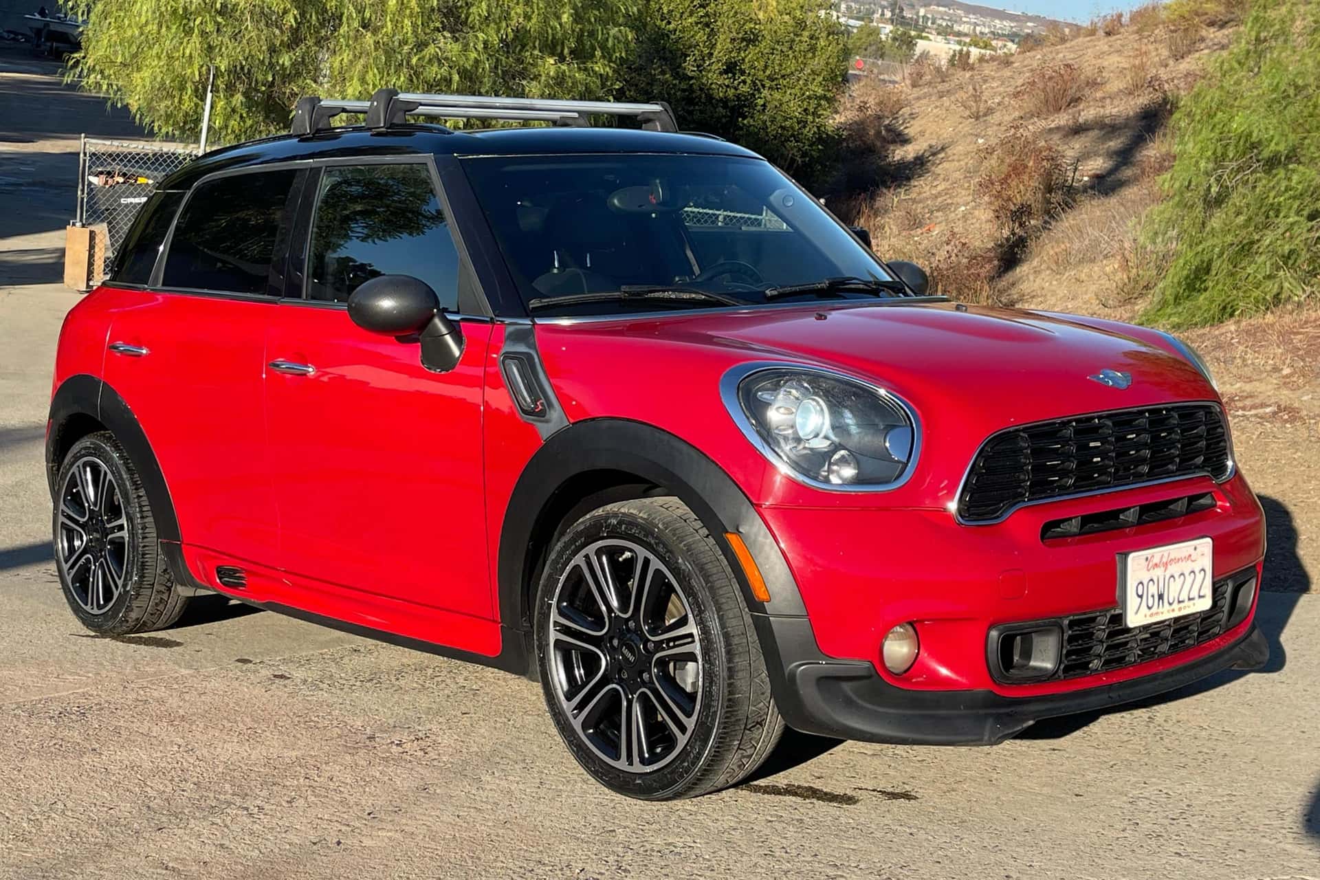 2014 MINI Cooper Countryman sold for $5,500