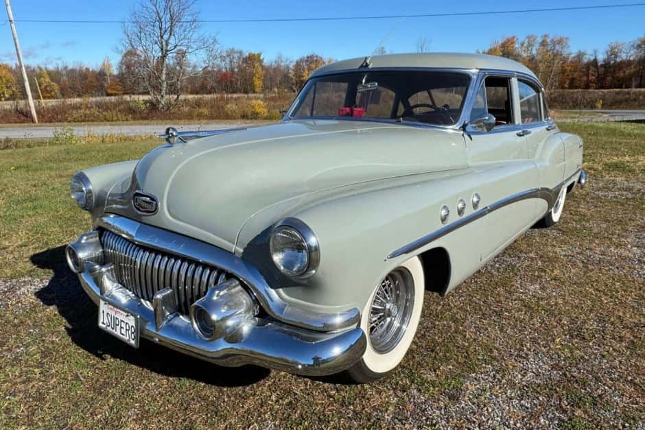 1951 Buick Super sold for $17,900