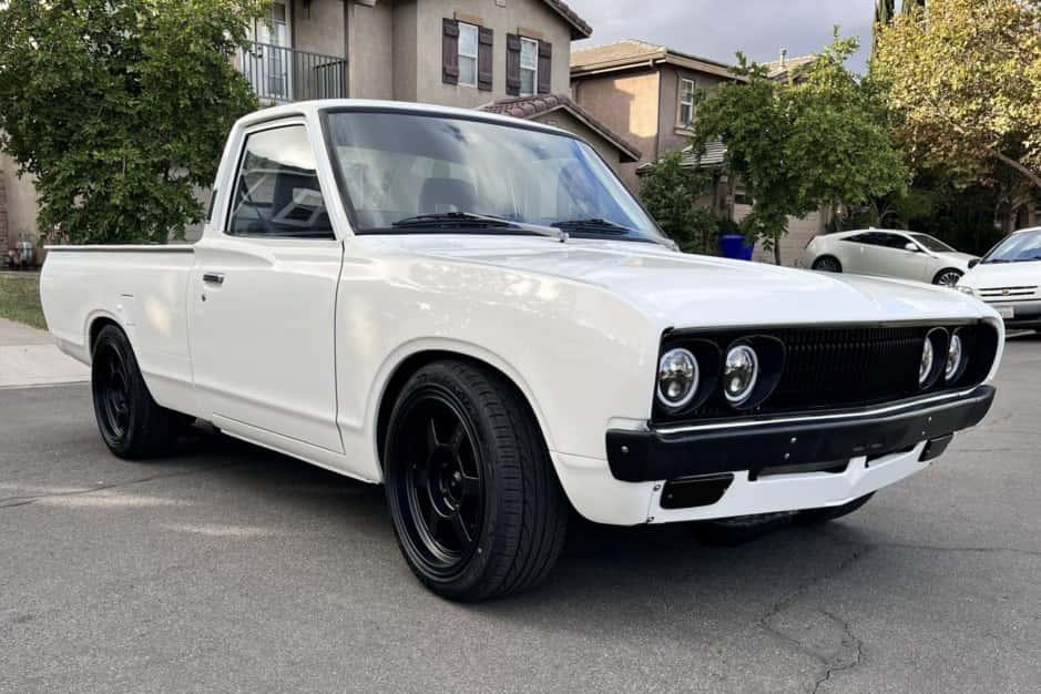 1974 Datsun Pickup sold for $13,750