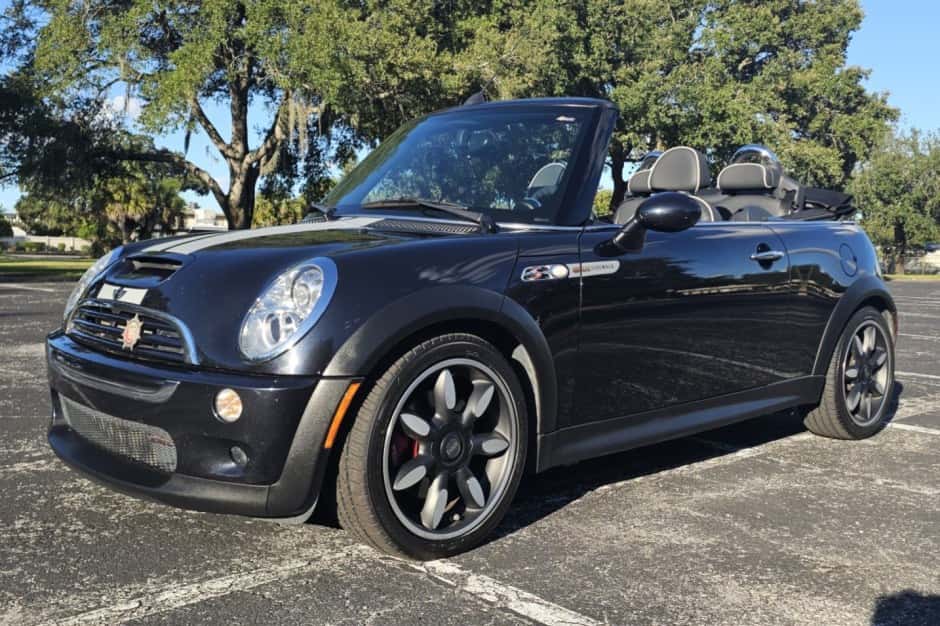 2008 Mini R52 Cooper Convertible sold for $10,500