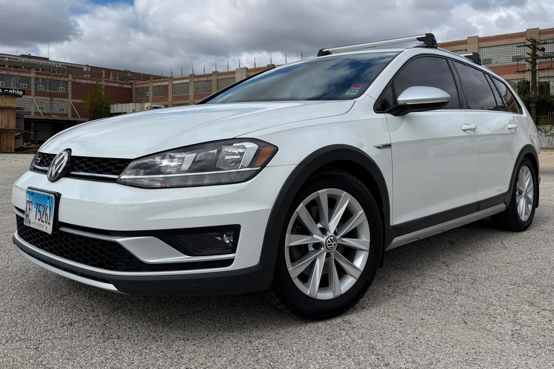 2019 Volkswagen Golf sold for $21,750
